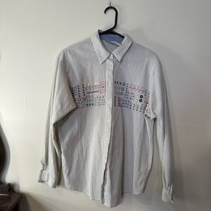 Koret Green and White Button Down Shirt with Geometric Design